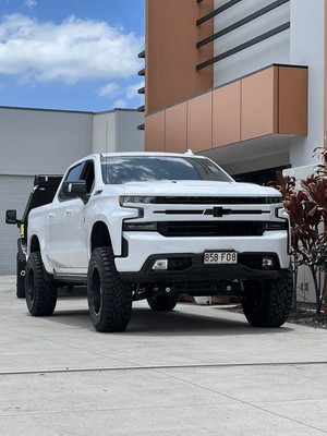 ORI Electric Steps Chevy Silverado 1500 LTZ & Trailboss 2019 - 2022 - Offroad Industries