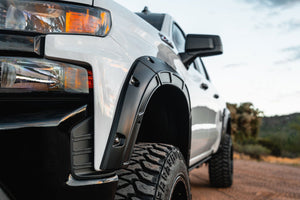 Rough Country DEFENDER FLARES CHEVY SILVERADO 1500 (2019 - 2022) - Offroad Industries