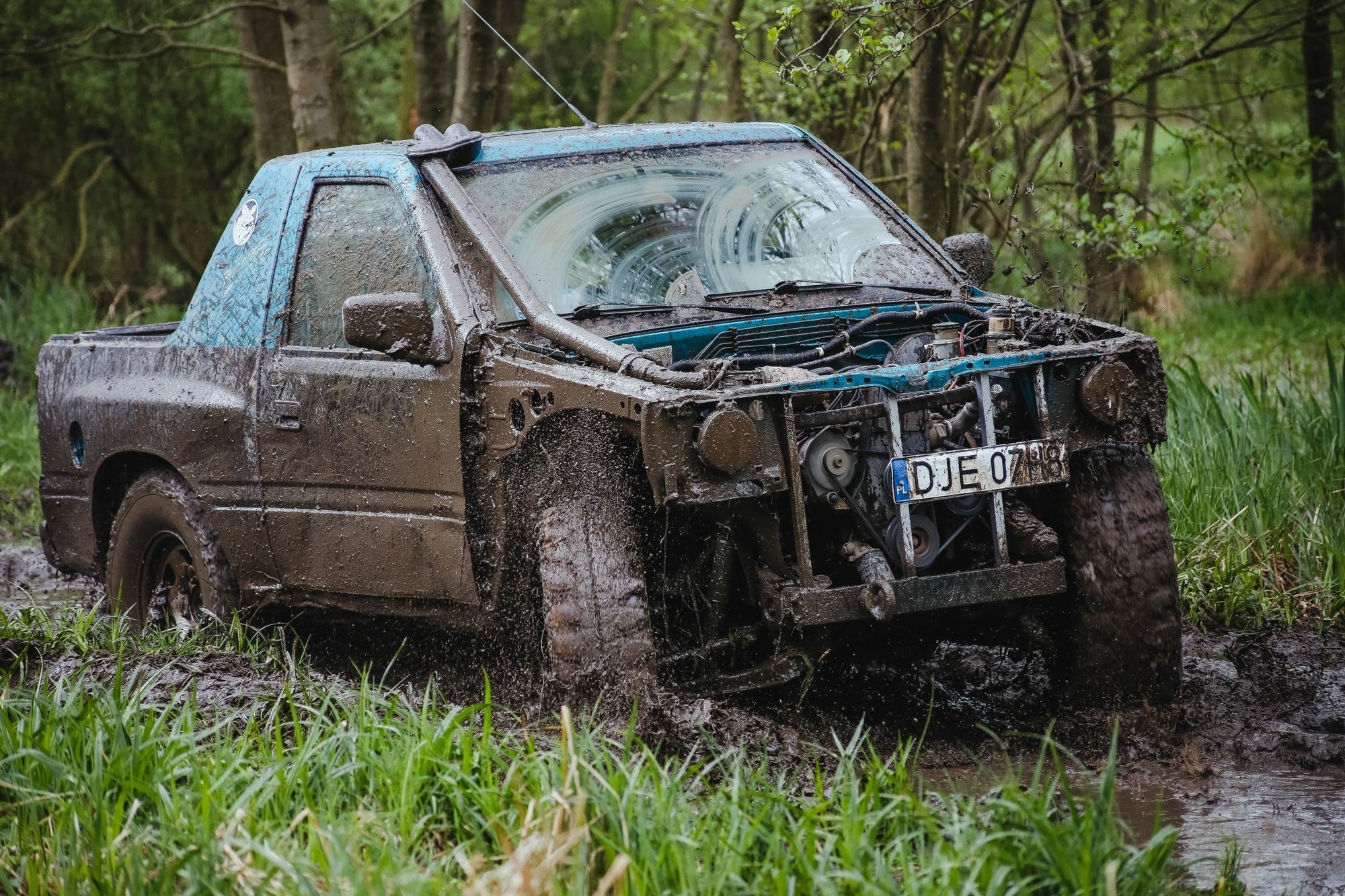 LED or HID conversion kits? Which is better? - Offroad Industries