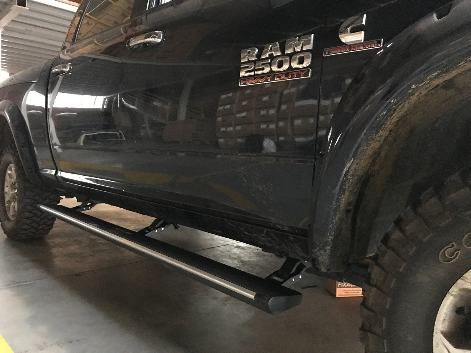 Why Choose Electric Steps Over Conventional Steps? - Offroad Industries