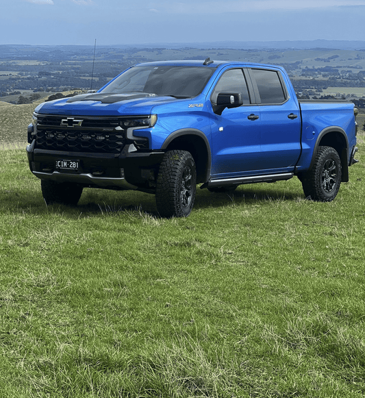 Why Choose Electric Steps Over Conventional Steps - Offroad Industries