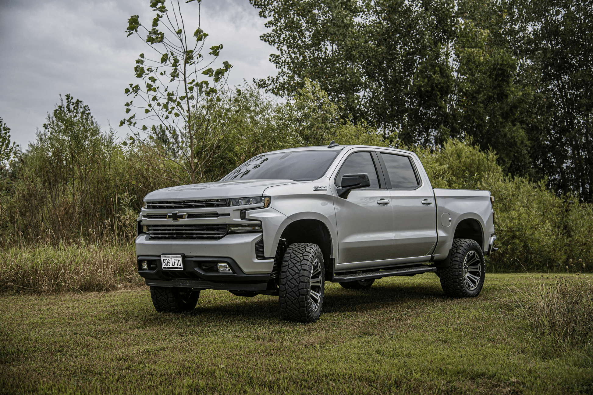 BDS 4 Inch Lift Kit | FOX 2.5 Performance Elite Coil - Over | Chevy Silverado 1500 - Offroad Industries