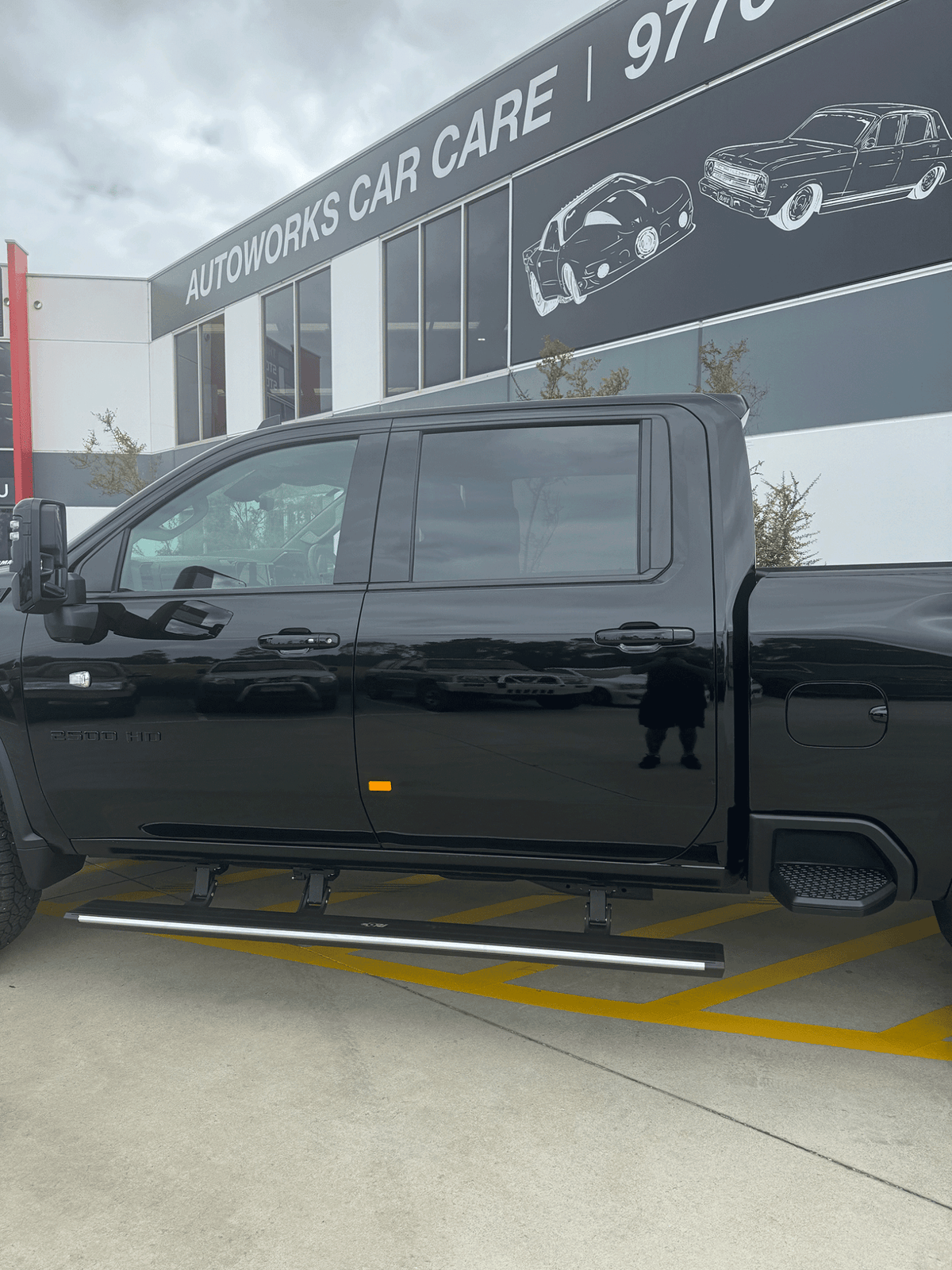 ORI Chevy Silverado 2500HD 2024+ Electric Steps - Offroad Industries