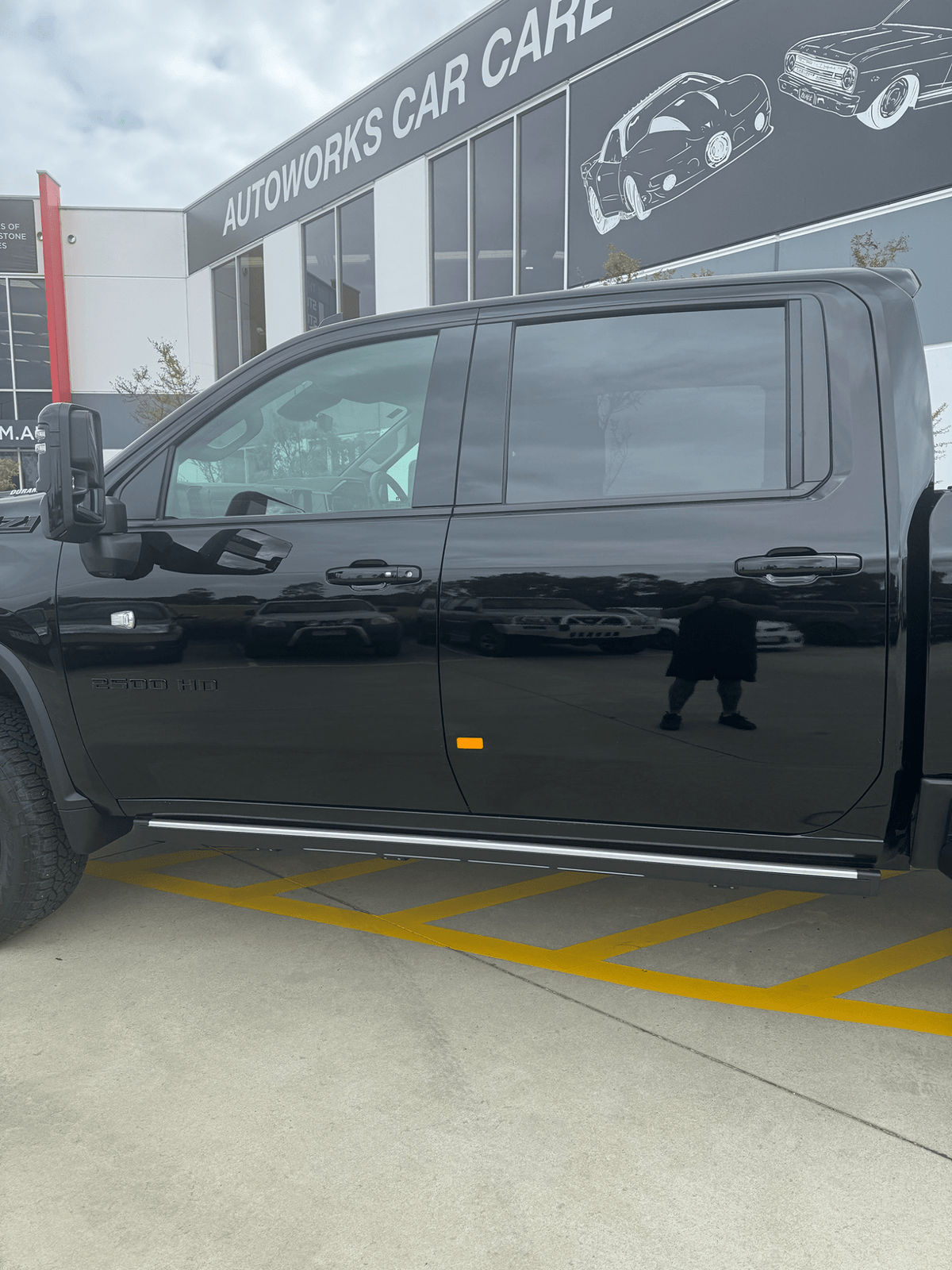 ORI Chevy Silverado 2500HD 2024+ Electric Steps - Offroad Industries