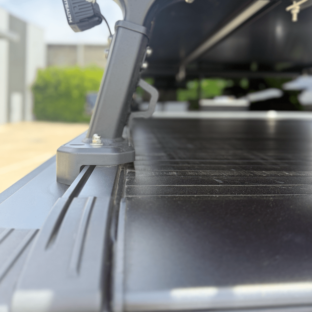 ORI - Electronic Roller Shutter Chevrolet Silverado 2500 LTZ GMC Denali 2500 2020 - 2025 - Offroad Industries