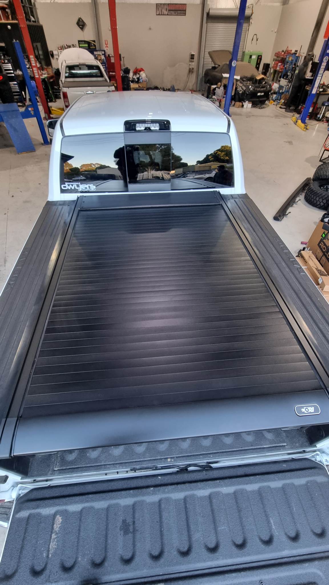 ORI RAM 2500 ROLLER SHUTTER with RAMBOX & Without 6.5' BED - Offroad Industries