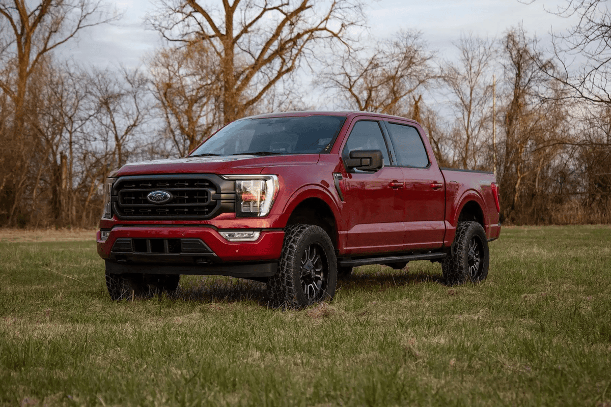 Rough Country 3" Lift Ford F150 Lariat & XLT 2021+ - Offroad Industries
