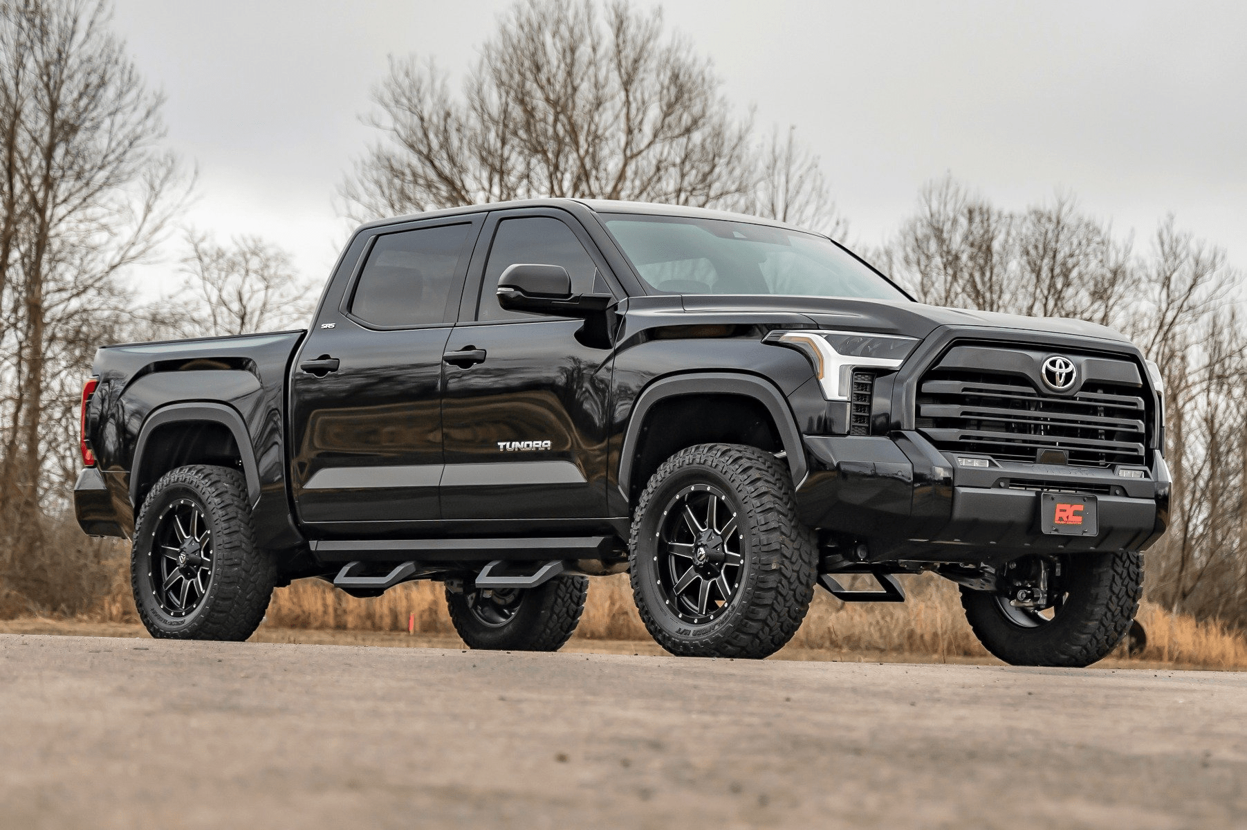Rough Country 3.5 Inch Lift Kit Toyota Tundra 4WD M1 Suspension (2022 - 2025) - Offroad Industries