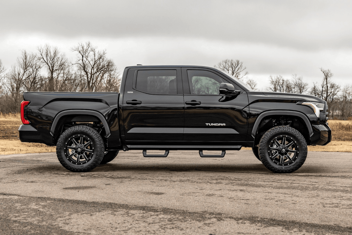 Rough Country 3.5 Inch Lift Kit Vertex | Toyota Tundra 4WD (2022 - 2025) - Offroad Industries
