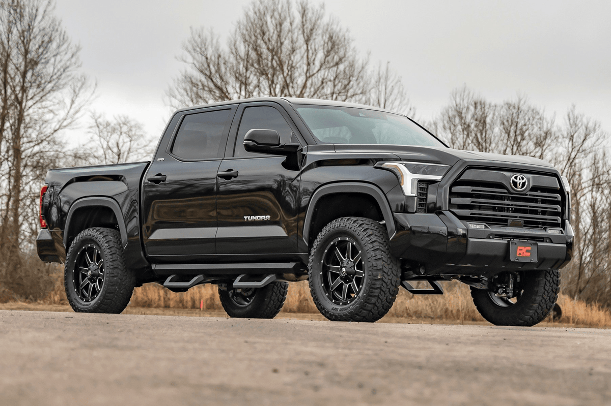 Rough Country 3.5 Inch Lift Kit Vertex | Toyota Tundra 4WD (2022 - 2025) - Offroad Industries