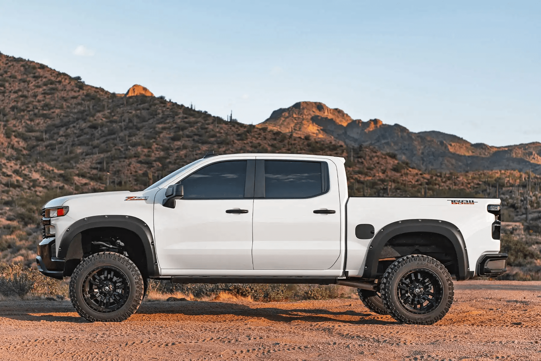 Rough Country Pocket Flares Chevy Silverado 1500 2022 - 2024 - Offroad Industries