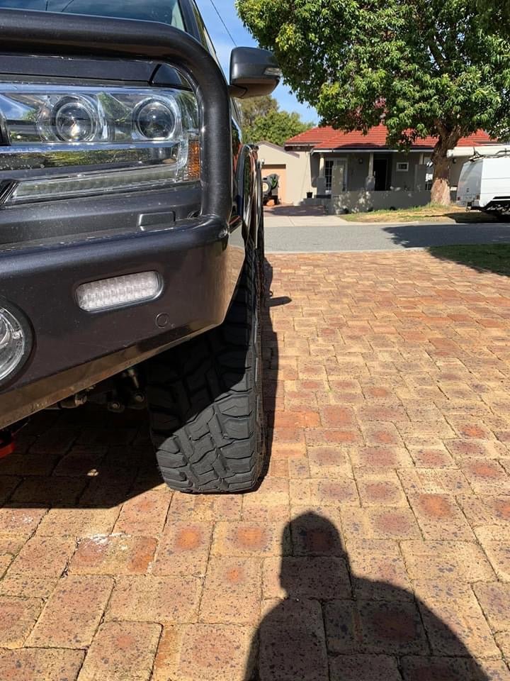 Bushwacker Flares suitable for Toyota Landcruiser 200 series 2007 - 2021 - Offroad Industries