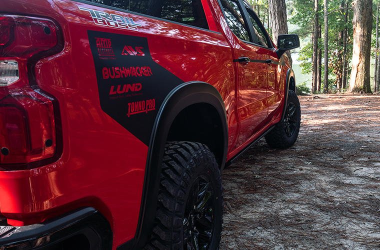 Bushwacker OE thin Smooth Flares Chevrolet Silverado 1500 2019+ - Offroad Industries