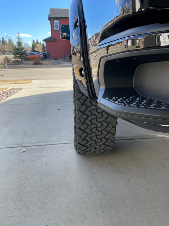 Bushwacker Pocket Bolt Style Flare GMC Denali AT4 2500 2020+ - Offroad Industries