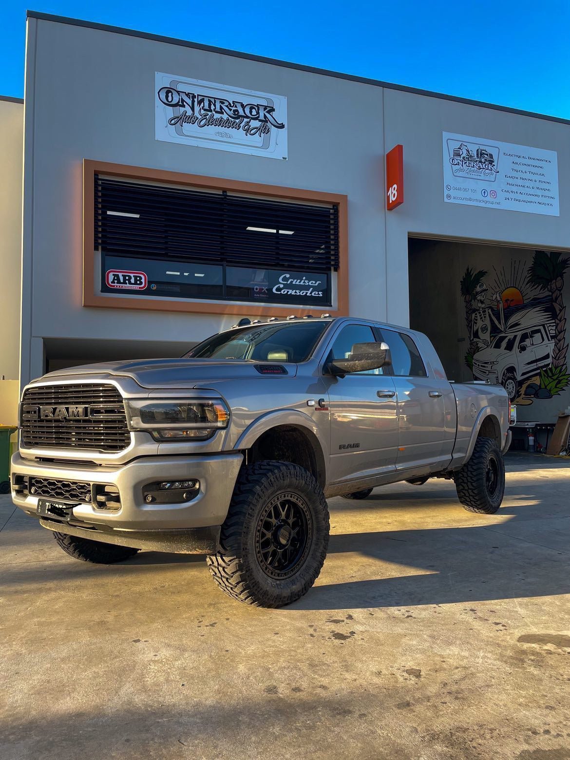 FOX Suspension RAM 2500 3.5" Radius arms 2019 - 2022 - Offroad Industries