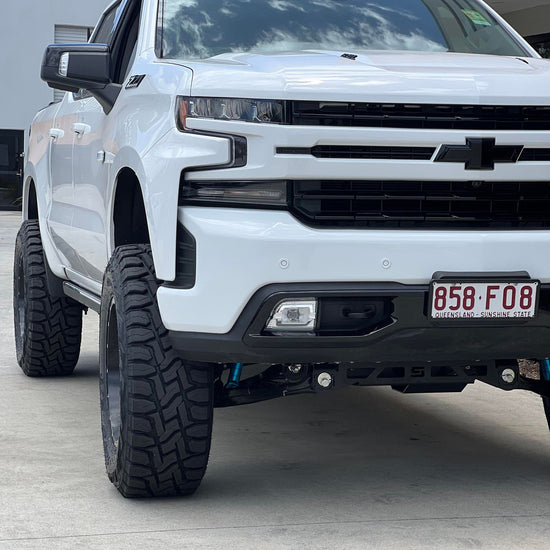 ORI Electric Steps Chevy Silverado 1500 LTZ & Trailboss 2019 - 2022 - Offroad Industries