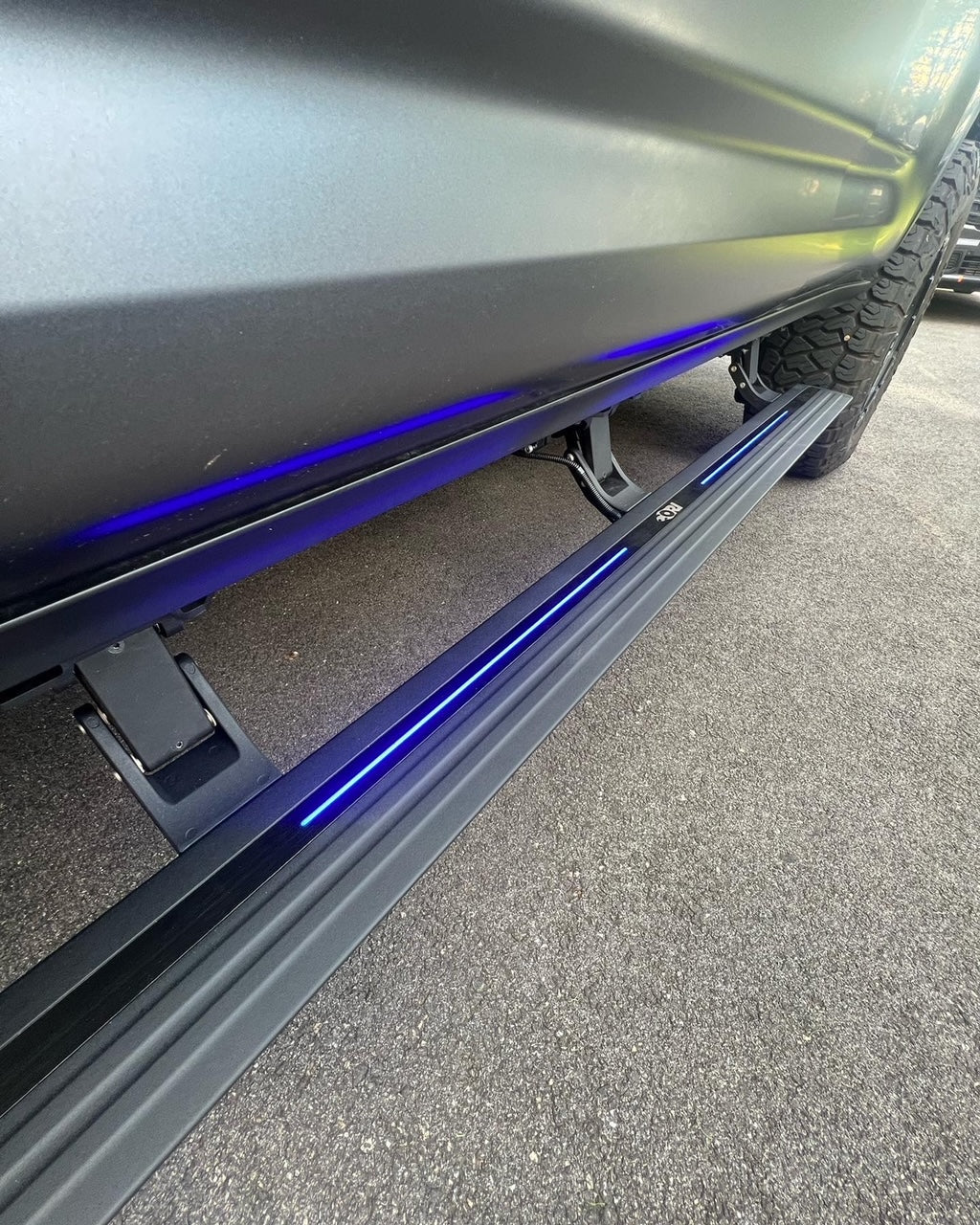 ORI - Toyota Landcruiser LC300 Electric Steps - Offroad Industries