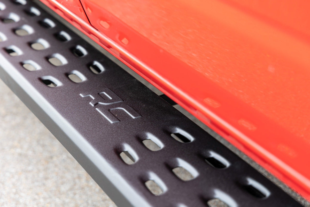 Rough Country RAM 1500 RPT2 Side Steps 2019 - 2022 - Offroad Industries