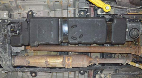 Titan Ford Crew Cab, F250 F350 Short Bed Diesel Fuel Tank - Offroad Industries